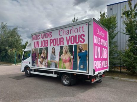 La société de prêt à porter Charlott’ vient à la rencontre des Nordistes pour recruter 150 employés