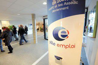 46 000 nouveaux postes ont été créés dans le secteur marchand en 2015 selon l’INSEE