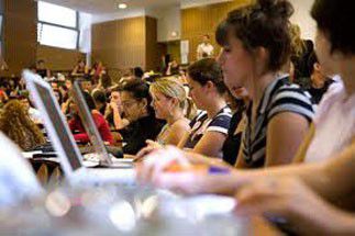 Une formation à l'entrepreneuriat digital à HEC