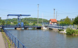 François Hollande était à Noyon pour le lancement de la société en charge du projet Canal Seine Nord