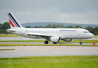 Air France ne supprimera pas 2 000 postes en 2012 !