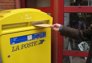 La Poste prévoit 5 000 embauches d'ici 2014