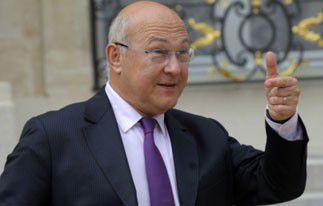 Michel Sapin annonce 40 000 contrats aidés de plus