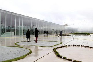 Louvre-Lens : la locomotive économique est en marche