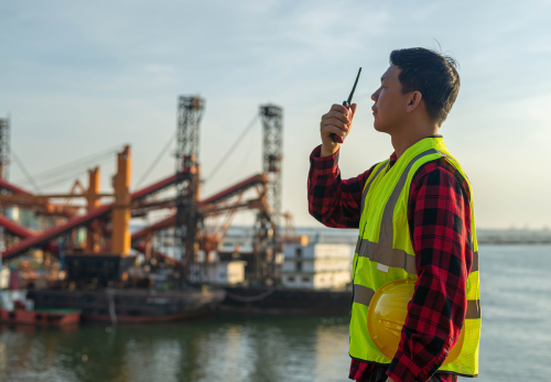 Plongez dans les métiers de la mer : une formation pour un emploi en vue