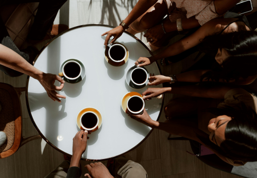 Beg-Meil : Un Café de l’Emploi pour créer du lien entre recruteurs et candidats – Rendez-vous le 22