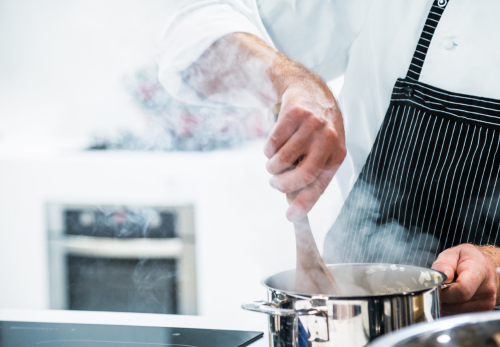 Cuisine centrale d’Auvillers-les-Forges : un succès local qui ouvre l’appétit… et recrute !