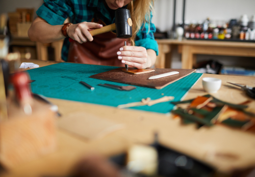 Hermès recrute ses futurs maroquiniers à Louviers