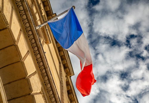 Concours externes de recrutement des commissaires des armées : les inscriptions 2025 sont ouvertes !