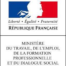 Légère baisse du chômage en mai.