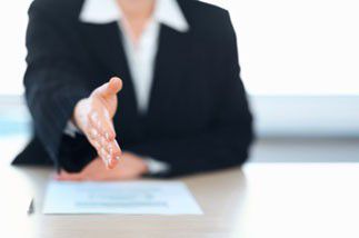 Entretien de recrutement, attention à votre gestuelle